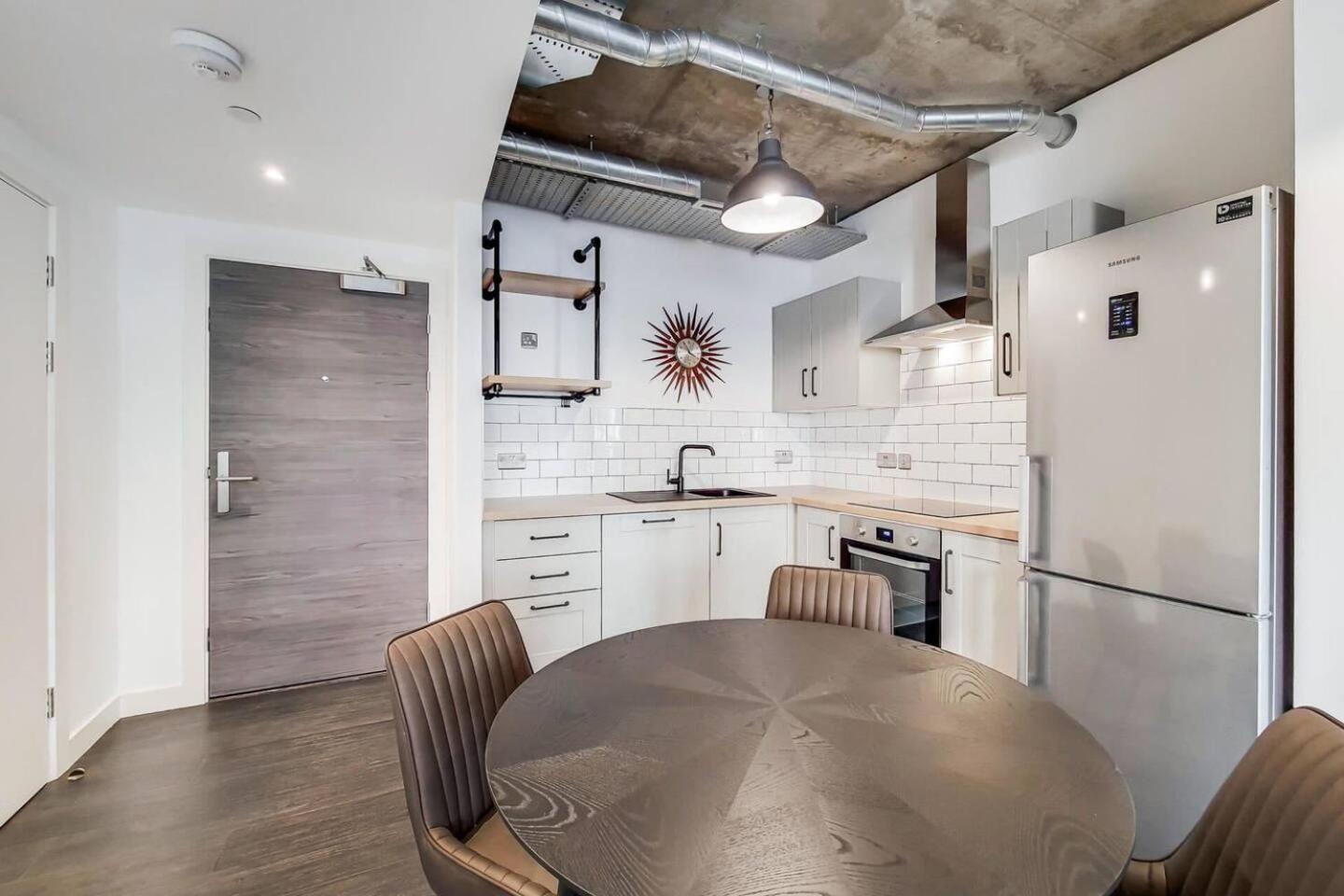 Modern And Chic Apartments At Ferrum Near Wembley Park Londres Extérieur photo